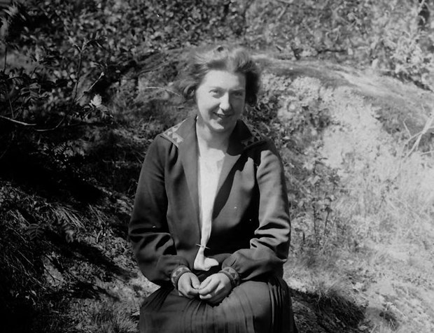 Kvinnan som kallades Rak-Maja Kvinnan som kallades Rak-Maja