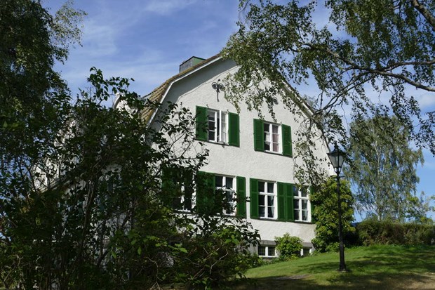 Anrika Svinninge g�rd �r till salu  