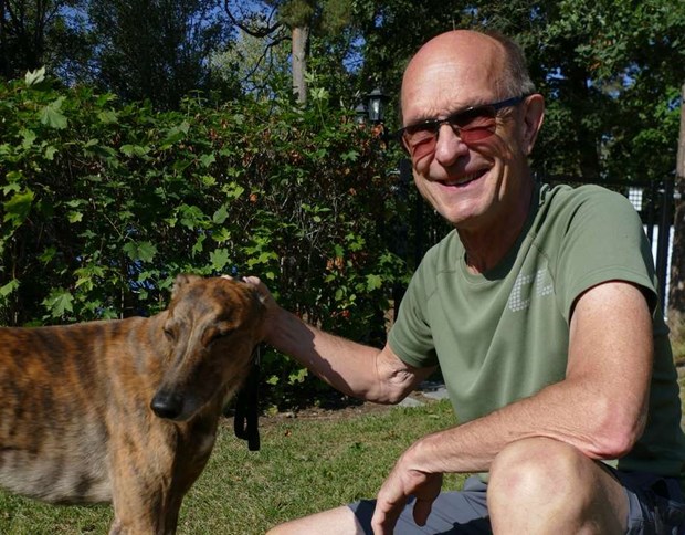 Lasse fostrar Sveriges snabbaste hundar