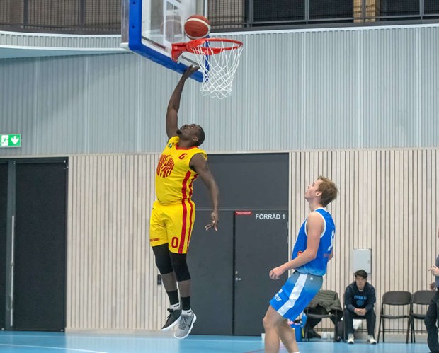 Beasleys första poäng i Bergalinnet Beasleys första poäng i Bergalinnet