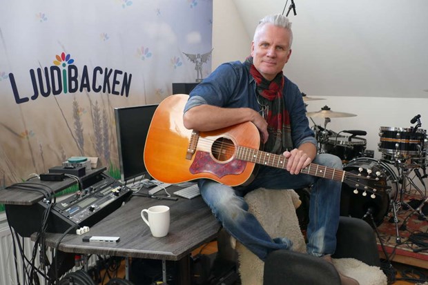 Oslipade diamanter intar scenen Oslipade diamanter intar scenen