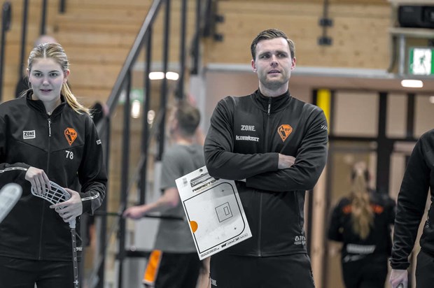 Ackers redo för en nystart med nya tränarduon Ackers redo för en nystart med nya tränarduon