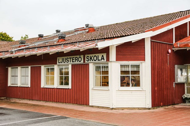 Chock för barnfamiljer – skolklasser läggs ned Chock för barnfamiljer – skolklasser läggs ned