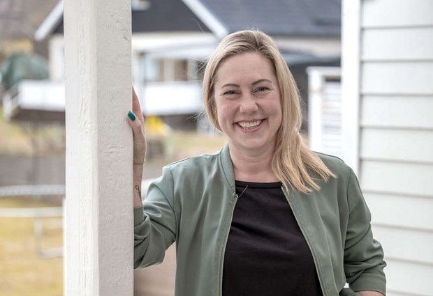 Helene bokar stjrnor till sterker 