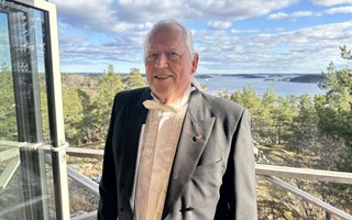 Från Nobelbal till barbershop i Säby kyrka