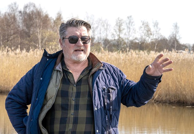 Nu ska s�larna bort fr�n kanalen