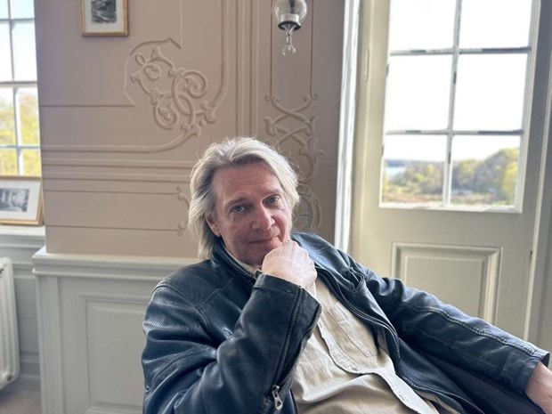 Tommy Nilsson på ny scen i Östanå  Tommy Nilsson på ny scen i Östanå