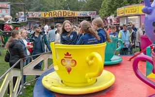 Vlbeskt folkfest runt kanalen 