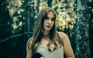 Sky Li skriver musik direkt från hjärtat