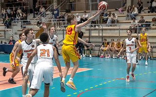 Nya Åkersberga imponerar i USM-start