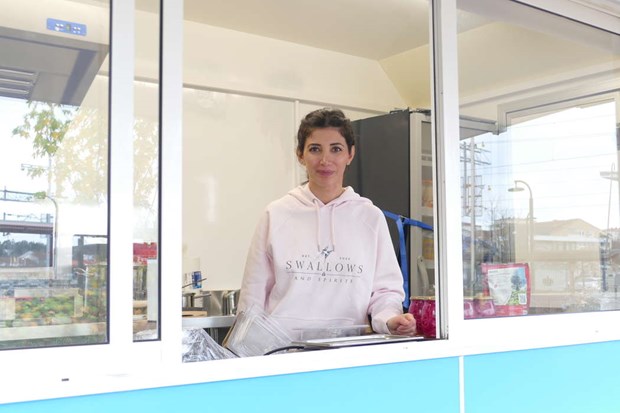 Dimen ppnar egen matvagn 