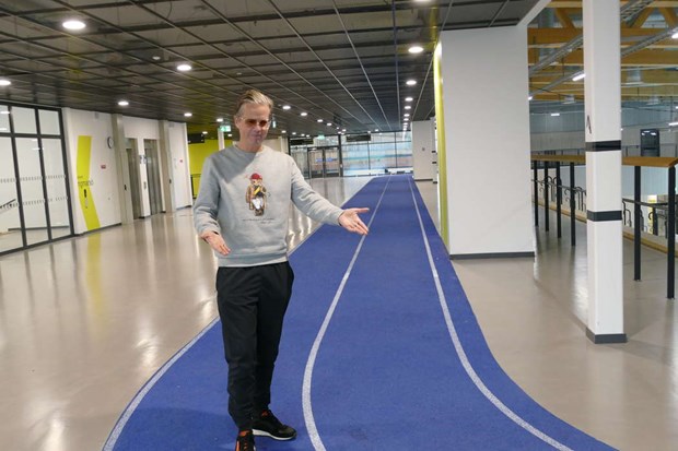 Multiarenan fylls av löpare på Lucianatten Multiarenan fylls av löpare på Lucianatten