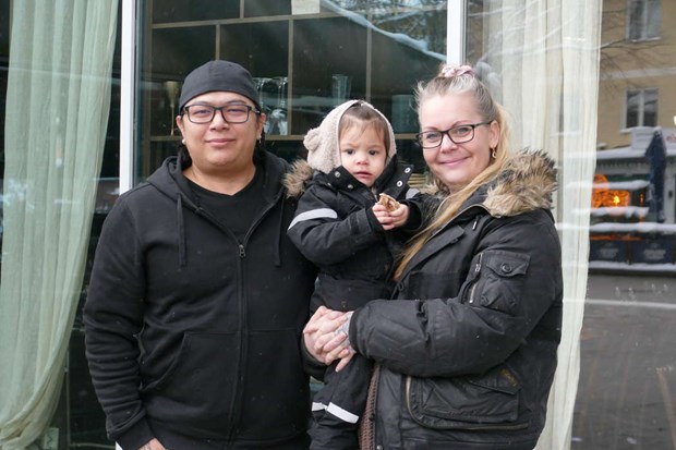 De startar karaokekv�llar i �kersberga 