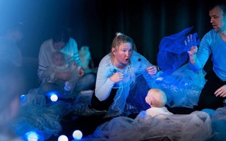 Sara förenar dans och pedagogik