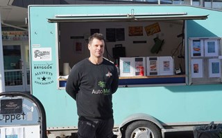 Korvens dag på torget – grillkorven regerar