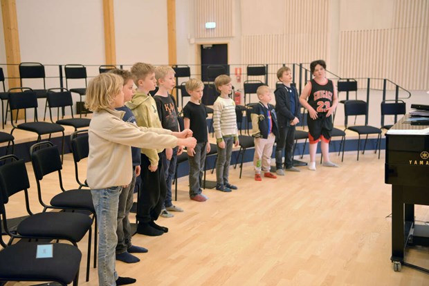 Gosskörer samlas för gemensam konsert Gosskörer samlas för gemensam konsert
