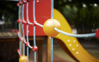 Ljuster� f�r kommunal lekplats 