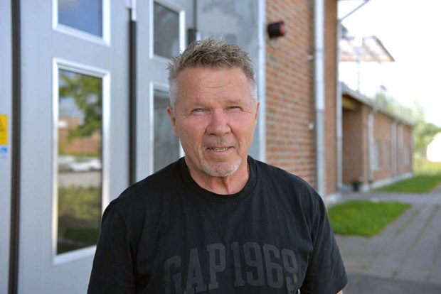 Efter 44 år tar Henry nu farväl av ambulansen