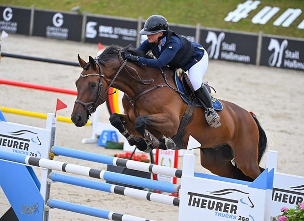 EM gav erfarenhet f�r Alice och Ove